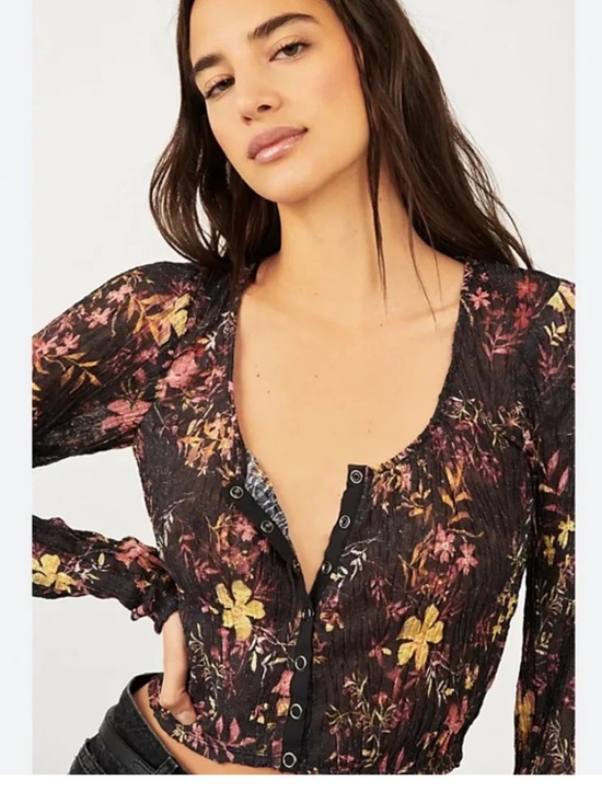 Free People Tops - NWT Free People Women's Angelina Cropped Top Dark Combo